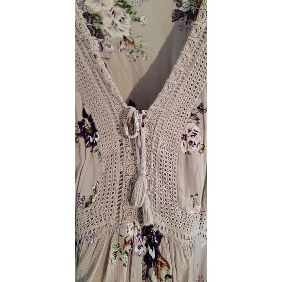 Torrid Lavender Floral Blouse - Picture 9 of 12